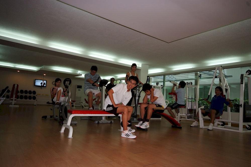 The Capital Resort @ Sukhumvit 50 Banguecoque Exterior foto The gym