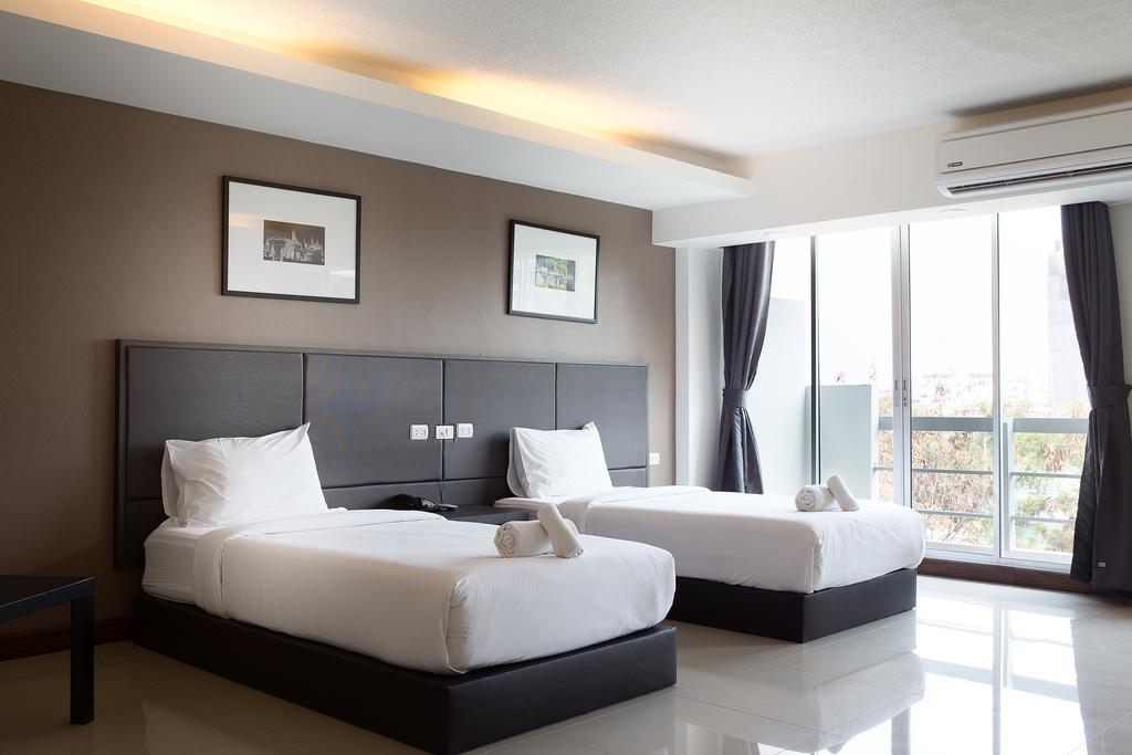 The Capital Resort @ Sukhumvit 50 Banguecoque Exterior foto Deluxe Room