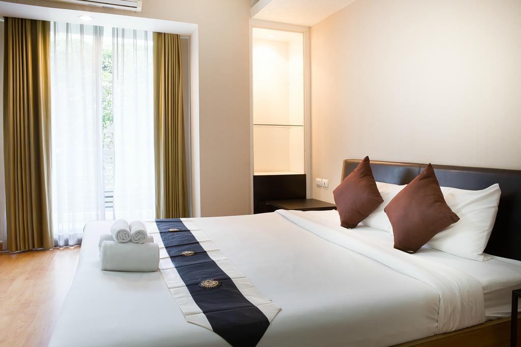 The Capital Resort @ Sukhumvit 50 Banguecoque Exterior foto Deluxe Room
