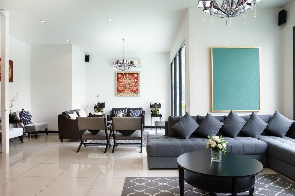 The Capital Resort @ Sukhumvit 50 Banguecoque Exterior foto A living room in a house